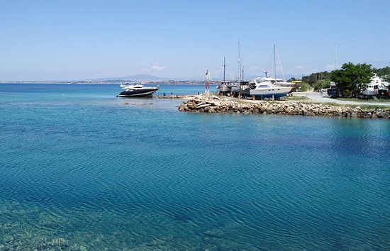 Λιμανι Νεας Ποτιδαιας